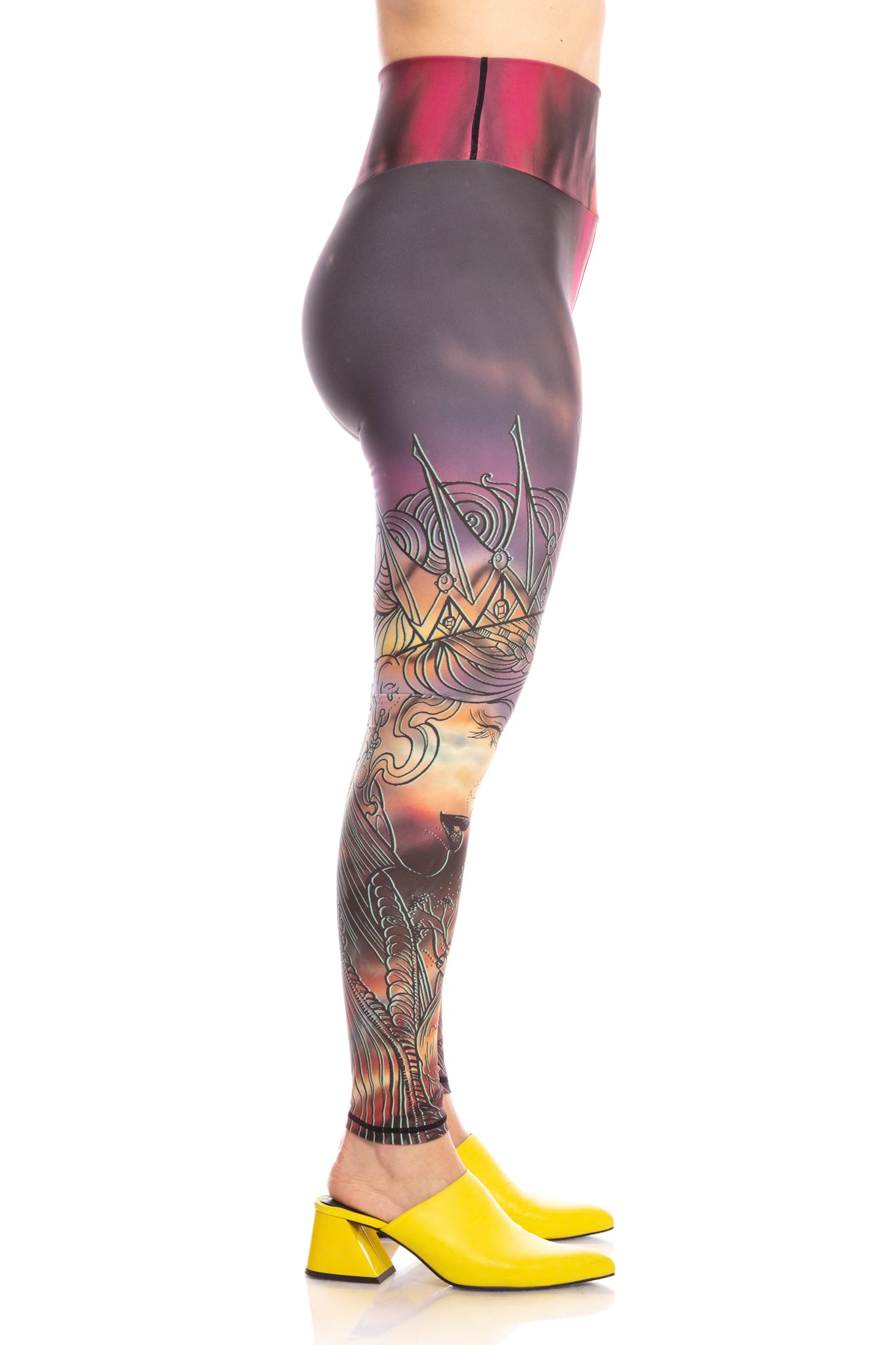 Queen of Self Leggings